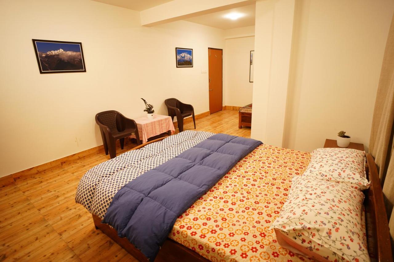 Himalok Homestay Darjeeling  Bagian luar foto