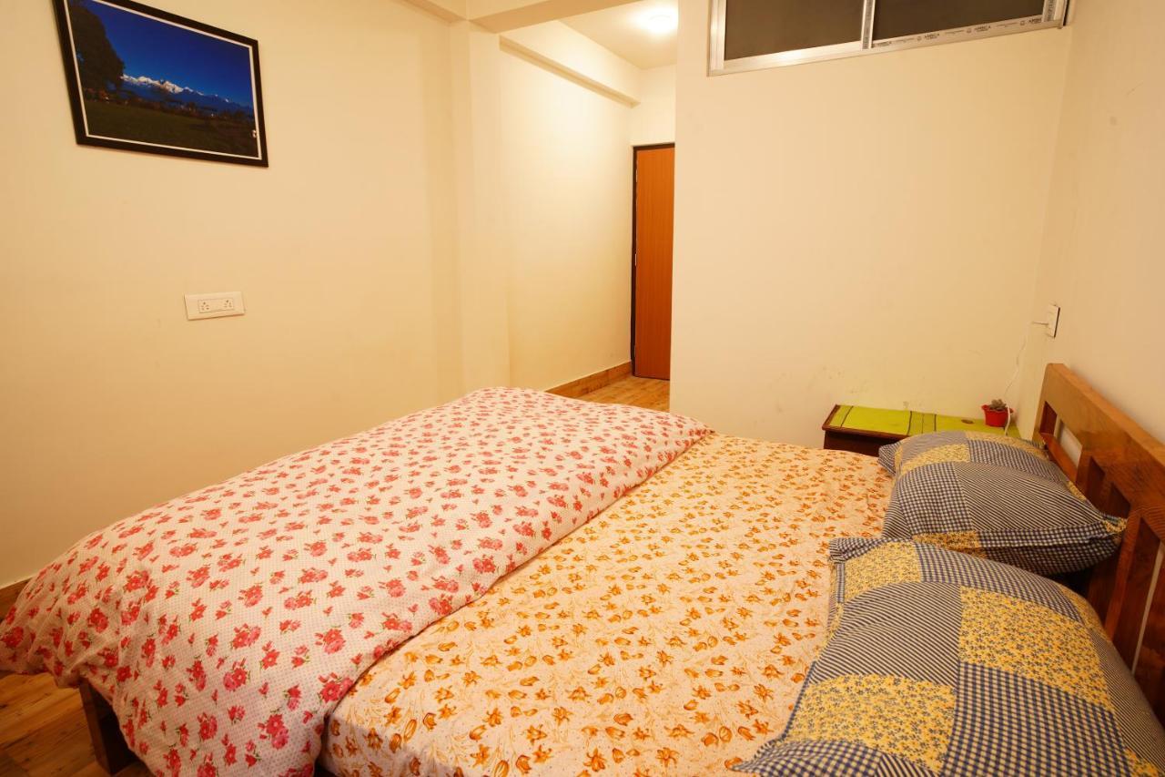 Himalok Homestay Darjeeling  Bagian luar foto