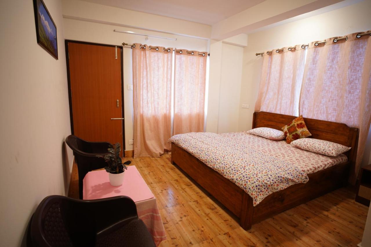 Himalok Homestay Darjeeling  Bagian luar foto