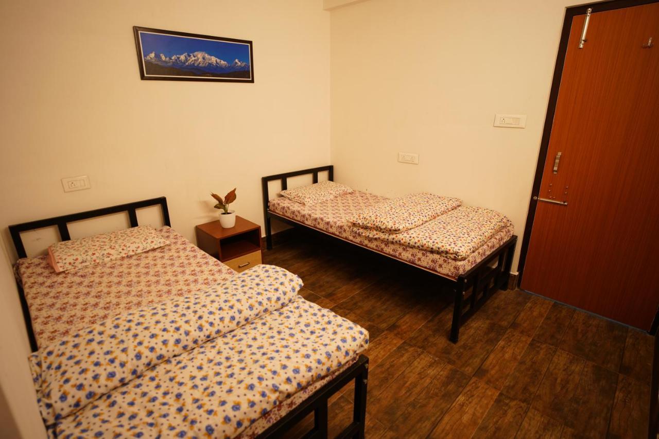 Himalok Homestay Darjeeling  Bagian luar foto