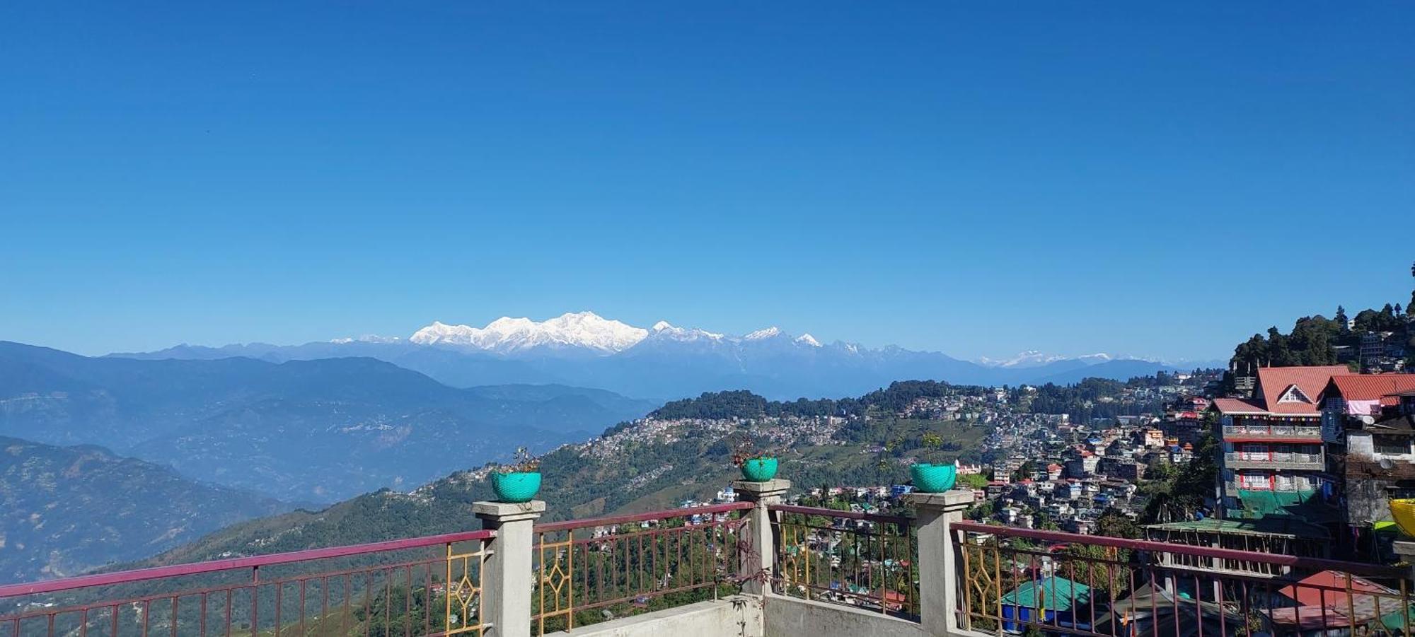 Himalok Homestay Darjeeling  Bagian luar foto